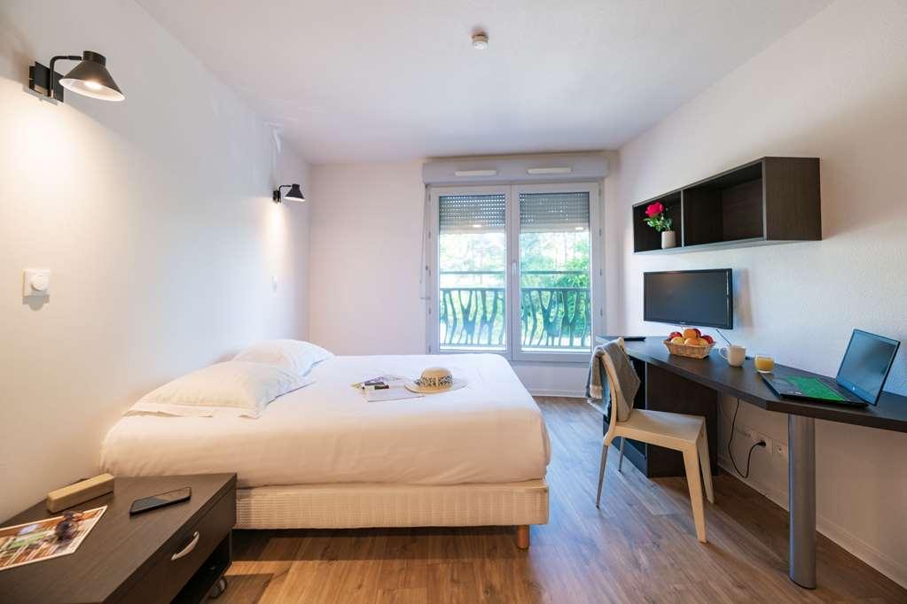 Cerise Valence Apart otel Valence  Oda fotoğraf