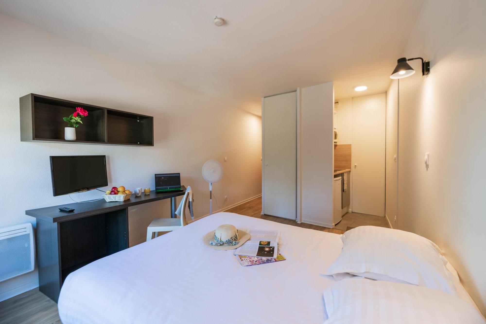Cerise Valence Apart otel Valence  Dış mekan fotoğraf